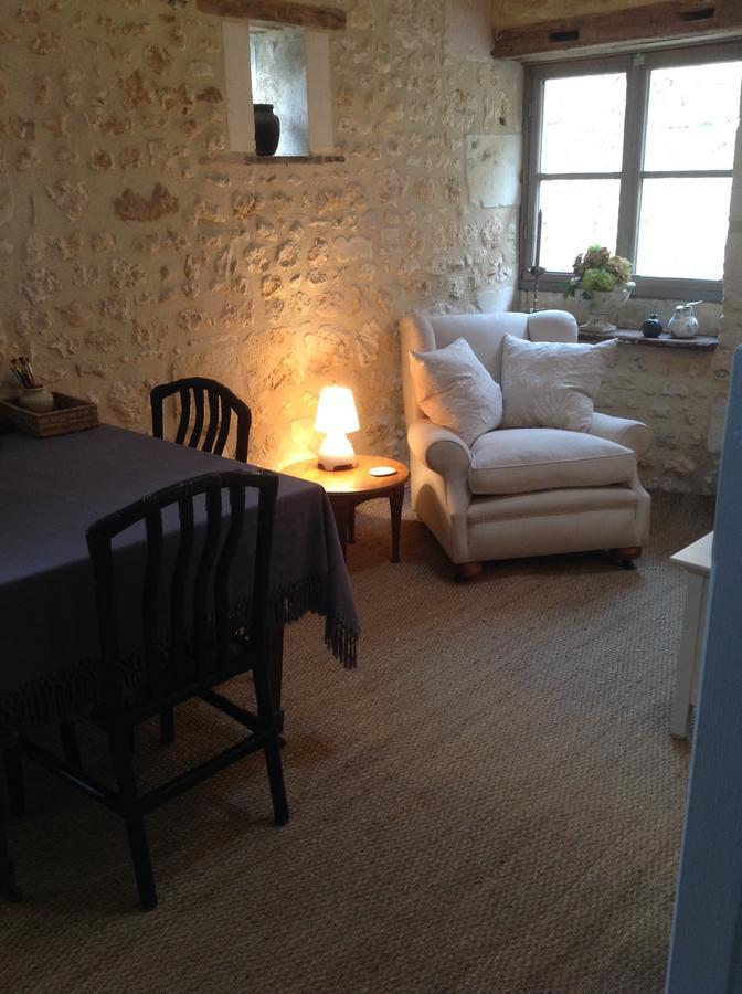 Chez Brown Bed and Breakfast Saint-Thomas-de-Cônac Eksteriør billede