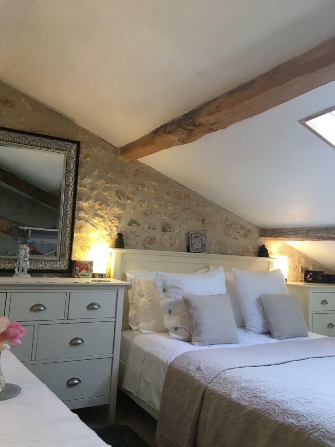 Chez Brown Bed and Breakfast Saint-Thomas-de-Cônac Eksteriør billede